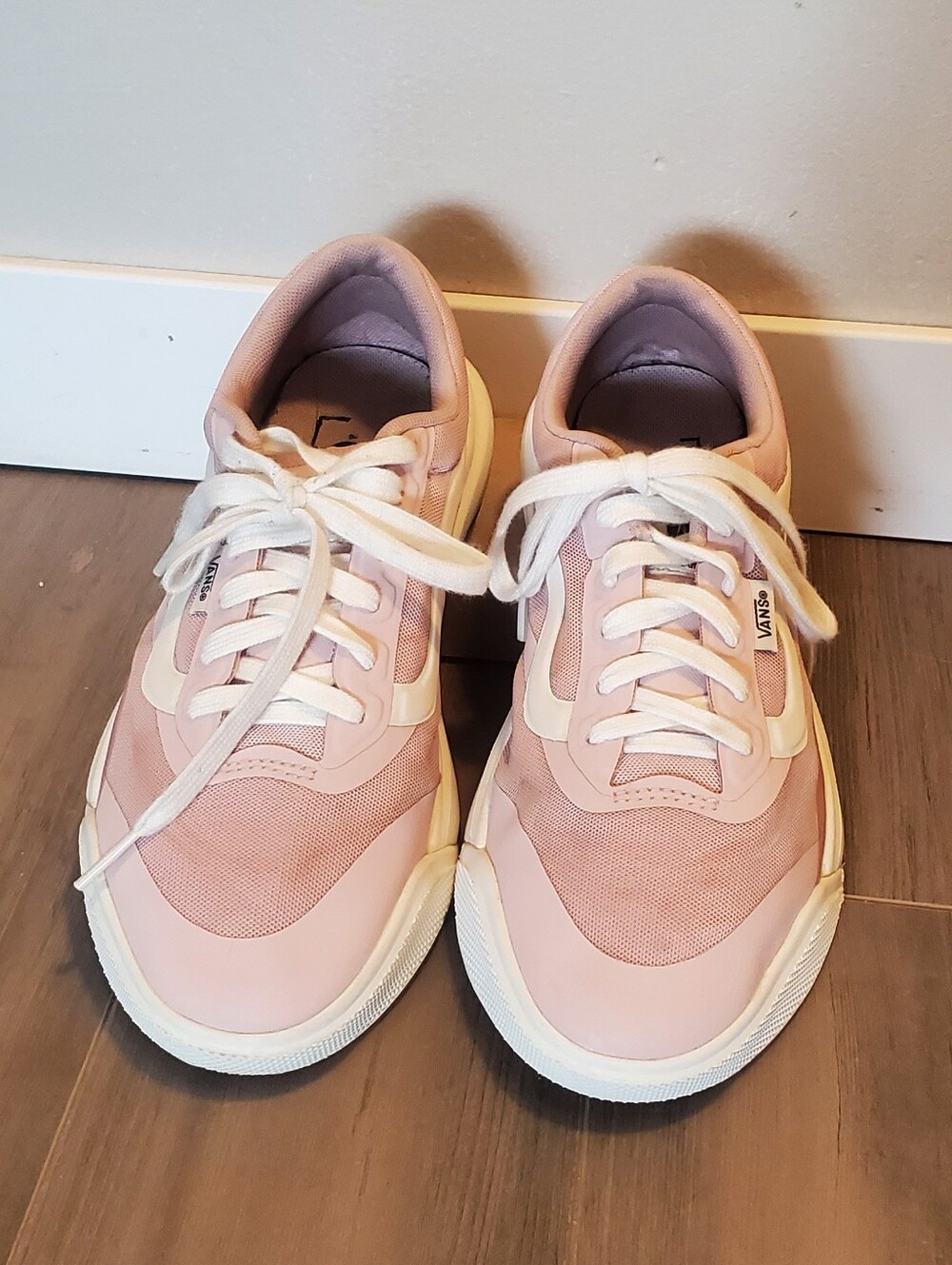 Vans UltraRange Sneakers